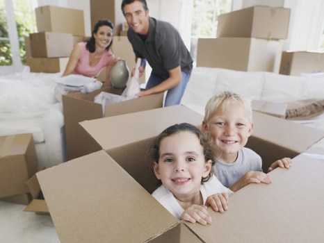 People using Gunnersbury storage for moving and decluttering