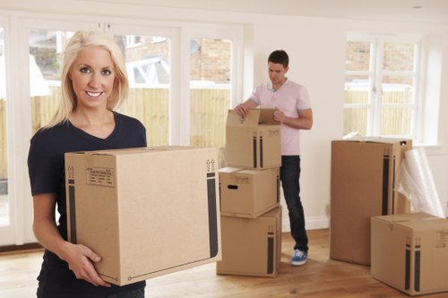 Secure local storage space near Gunnersbury for flexible use