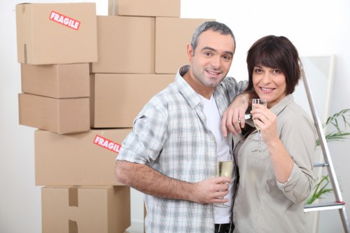 Storage facility liability and safety information notice